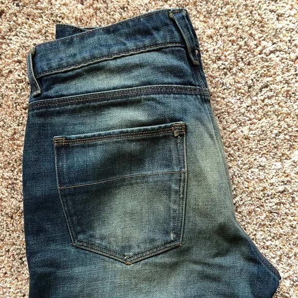 Raleigh Denim Distressed Selvedge Jeans - Like New sz 31 (33 Actual) Made in USA